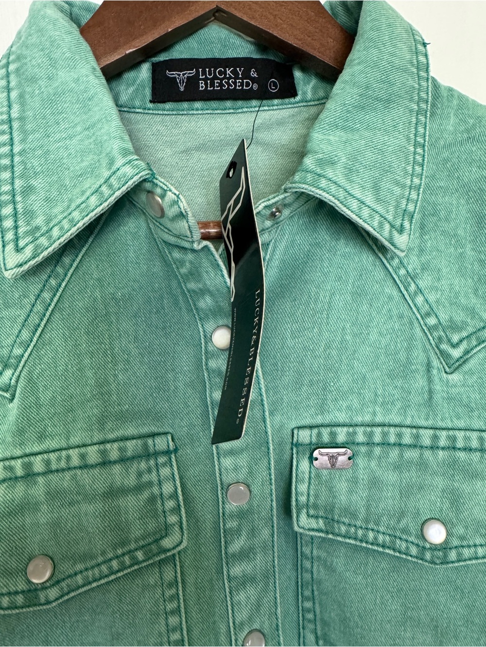 Lucky & Blessed Mint Green Sleeveless Denim Snap-Front Shirt - Picture 2 of 5